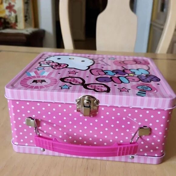 Hello Kitty pink tin lunch box - Picture 5 of 7